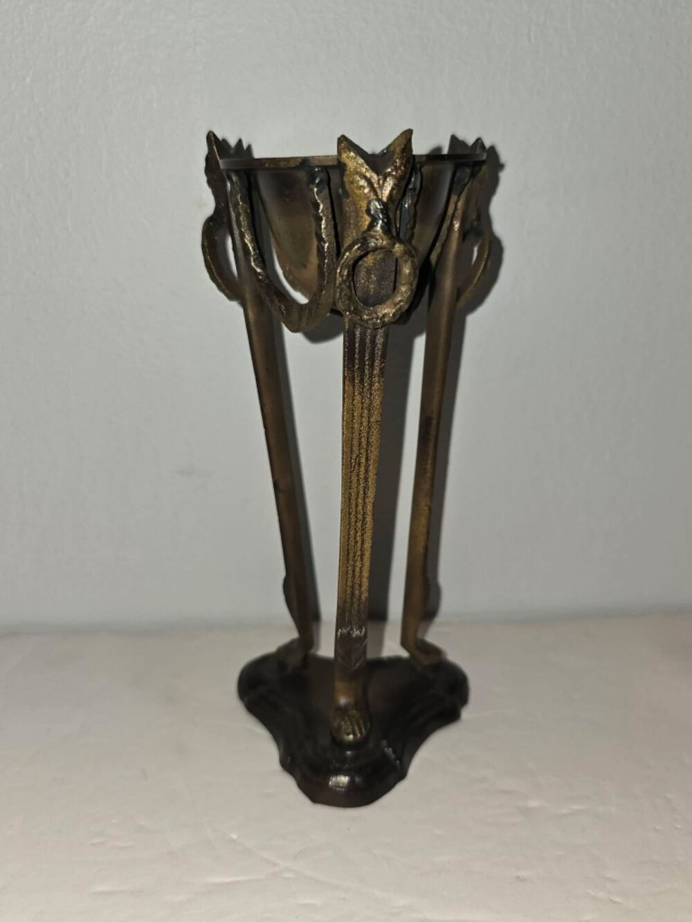 Vintage Brass Incense Holder – Ornate Tripod Stand